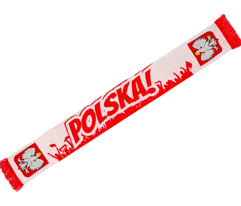 Szalik niezbędnym gadżetem kibica reprezentacji Polski
